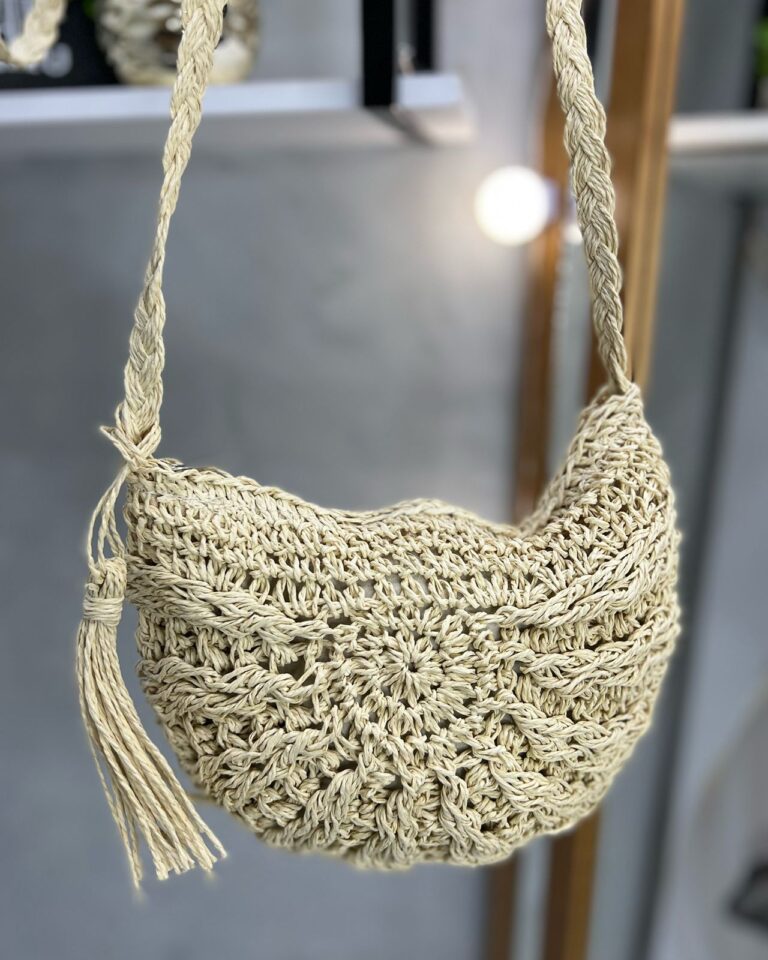 bolsa praia palha talia quaqui