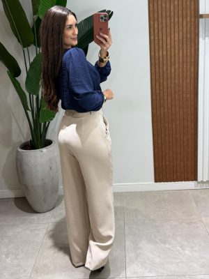 calça alfaiataria pantalona mara creme