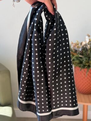 lenço kauana poa preto